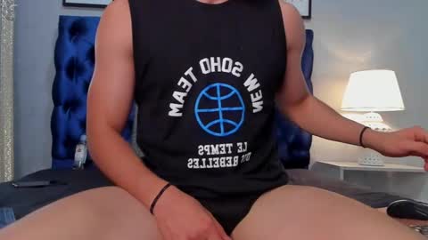 Snapshot of mateoking1 chatting on February 20, 2025, 7:23 am MATEO KING online show from February 20, 2025, 7:23 am