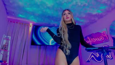 Powerfull  online show from September 27, 2025, 7:30 pm