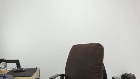 Snapshot of matheusbeard2 chatting on December 12, 2024, 1:06 pm Matheus online show from December 12, 2024, 1:06 pm