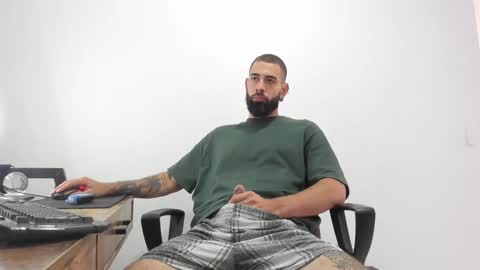 Snapshot of matheusbeard2 chatting on December 28, 2024, 9:08 pm Matheus online show from December 28, 2024, 9:08 pm