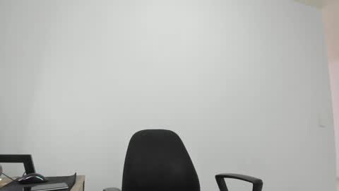 Snapshot of matheusbeard2 chatting on February 7, 2025, 8:53 pm Matheus online show from February 7, 2025, 8:53 pm