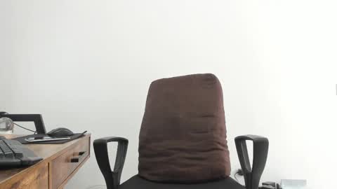 Snapshot of matheusbeard2 chatting on February 10, 2025, 5:19 pm Matheus online show from February 10, 2025, 5:19 pm