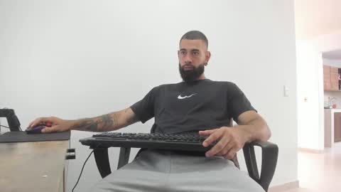 Snapshot of matheusbeard2 chatting on March 6, 2025, 3:45 pm Matheus online show from March 6, 2025, 3:45 pm