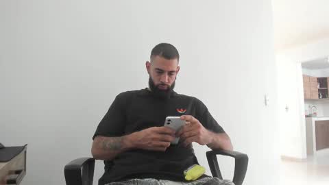 Snapshot of matheusbeard2 chatting on March 6, 2025, 6:48 pm Matheus online show from March 6, 2025, 6:48 pm