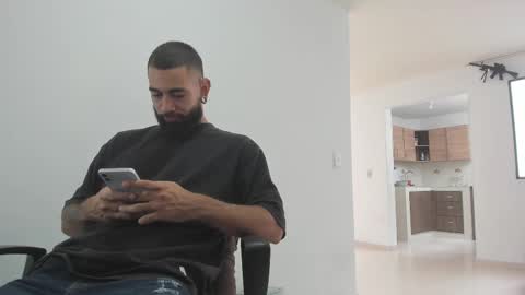 Snapshot of matheusbeard2 chatting on March 7, 2025, 4:44 pm Matheus online show from March 7, 2025, 4:44 pm