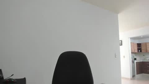 Snapshot of matheusbeard2 chatting on October 24, 2025, 3:19 pm Matheus online show from October 24, 2025, 3:19 pm