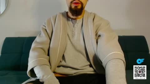 STRURIBE ON INSTAGRAM online show from September 9, 2025, 11:54 am