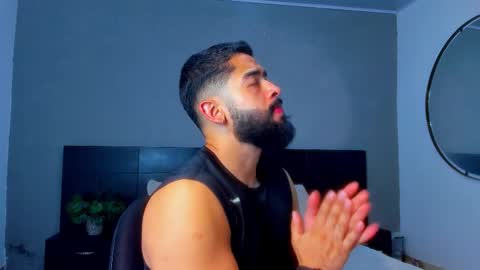 Mathew Flintt  online show from November 15, 2025, 10:48 pm