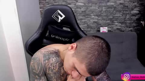 Mathew Independent model online show from October 6, 2025, 6:27 pm