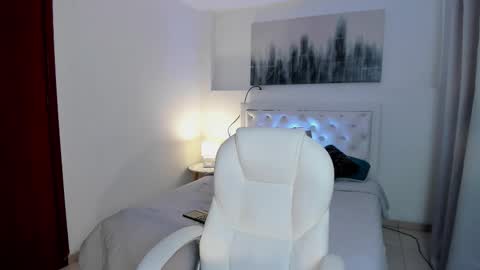 Mathew online show from October 24, 2025, 7:43 pm