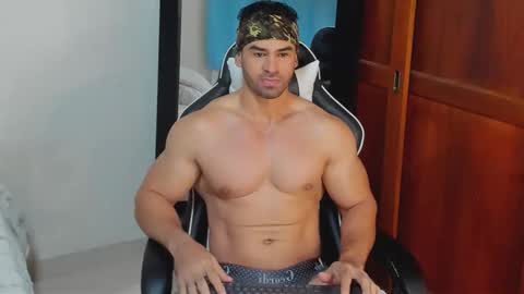 Snapshot of mathews_smith chatting on February 18, 2026, 11:17 am mathews_smith online show from February 18, 2026, 11:17 am