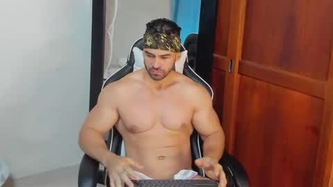 Snapshot of mathews_smith chatting on March 1, 2026, 11:34 am mathews_smith online show from March 1, 2026, 11:34 am