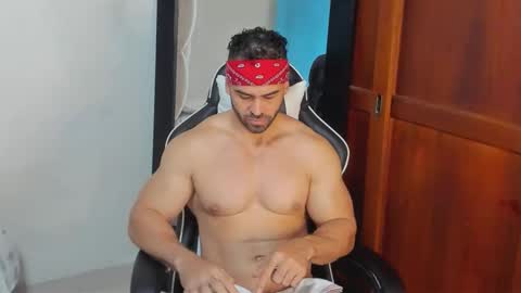 Snapshot of mathews_smith chatting on March 2, 2026, 11:50 am mathews_smith online show from March 2, 2026, 11:50 am