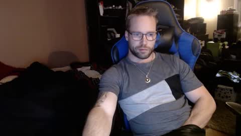 Math online show from January 6, 2025, 11:07 am