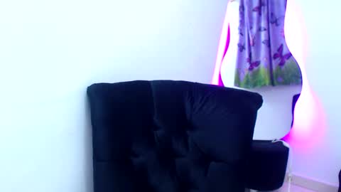 Mati04 online show from February 25, 2026, 6:01 am