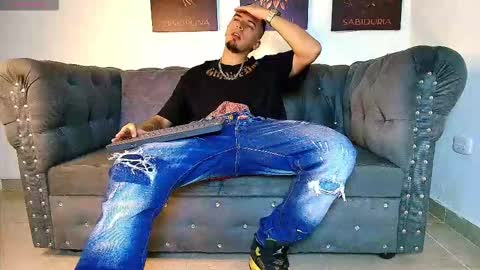  MATIAS COSTA  online show from October 23, 2025, 8:29 pm