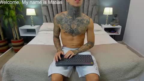 Snapshot of matias_son chatting on January 19, 2025, 11:21 pm Matias Son online show from January 19, 2025, 11:21 pm