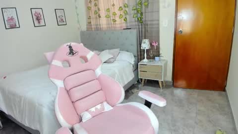 Daniela online show from October 6, 2025, 11:29 am