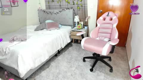 Daniela online show from February 9, 2026, 2:04 am