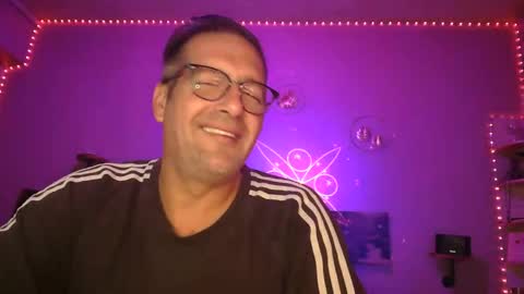 matrike1 online show from November 7, 2025, 9:04 pm