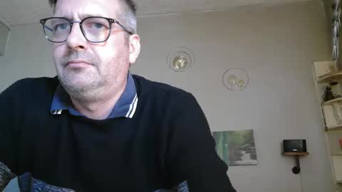 Snapshot of matrike1 chatting on May 18, 2026, 2:45 pm matrike1 online show from May 18, 2026, 2:45 pm