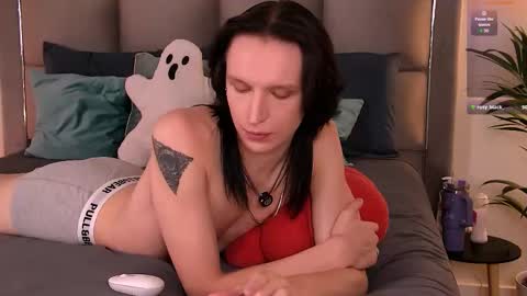 Matt Colton. Follow and rate me please it really important for me3 online show from October 25, 2025, 6:02 pm