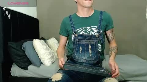 ---Matteo--- online show from April 3, 2026, 3:26 am