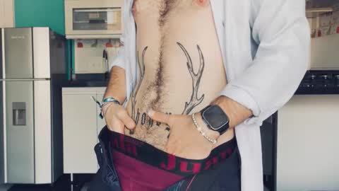 Matteo simpson online show from October 6, 2025, 7:17 am