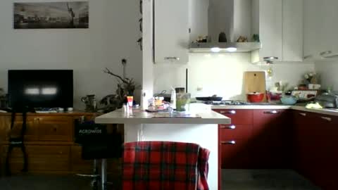 Snapshot of matteushh87 chatting on January 15, 2025, 11:21 am matteushh87 online show from January 15, 2025, 11:21 am