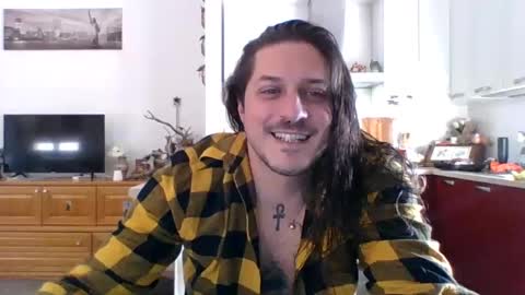 Snapshot of matteushh87 chatting on January 22, 2025, 11:01 am matteushh87 online show from January 22, 2025, 11:01 am