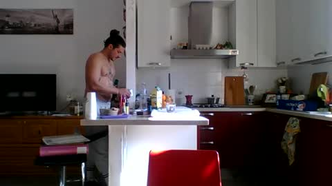 Snapshot of matteushh87 chatting on February 5, 2025, 10:41 am matteushh87 online show from February 5, 2025, 10:41 am