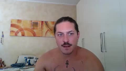 Snapshot of matteushh87 chatting on September 17, 2025, 9:22 am matteushh87 online show from September 17, 2025, 9:22 am