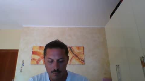 Snapshot of matteushh87 chatting on July 23, 2026, 12:58 pm matteushh87 online show from July 23, 2026, 12:58 pm