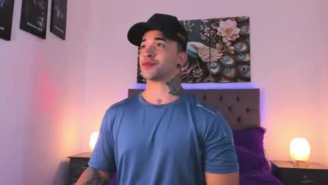 Matthew INDEPENDENT MODEL online show from May 7, 2026, 1:44 am