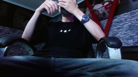 MatthewBoy online show from March 7, 2025, 9:17 pm