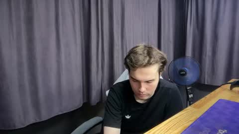 Snapshot of matthewglitch chatting on June 16, 2026, 10:40 am matthew online show from June 16, 2026, 10:40 am