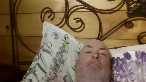 matthewwatson287 online show from October 6, 2025, 1:52 pm