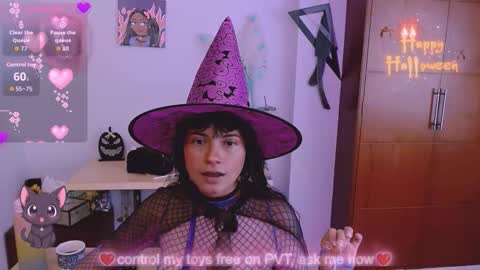 mattilda_18 online show from October 30, 2025, 8:53 pm