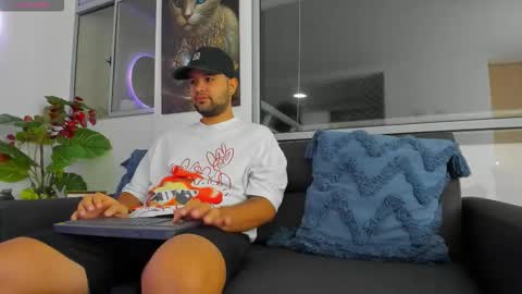 Snapshot of mattmeness chatting on October 3, 2025, 9:17 am MattMeness online show from October 3, 2025, 9:17 am