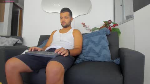 Snapshot of mattmeness chatting on November 4, 2025, 10:47 am MattMeness online show from November 4, 2025, 10:47 am