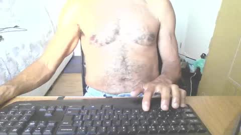 Matt R. online show from December 5, 2025, 6:59 pm