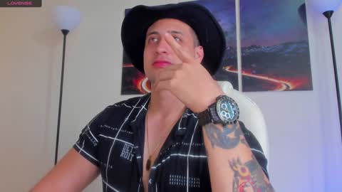 mattsaill_ online show from December 10, 2024, 10:05 pm