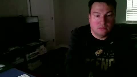 Snapshot of matty039 chatting on December 8, 2024, 7:32 pm matty039 online show from December 8, 2024, 7:32 pm