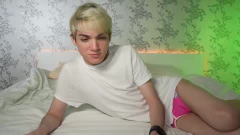 Snapshot of mattyaiden chatting on February 9, 2025, 1:25 pm Matty Aiden online show from February 9, 2025, 1:25 pm