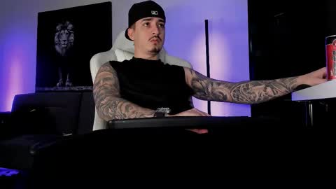 Matt online show from November 3, 2025, 9:32 am