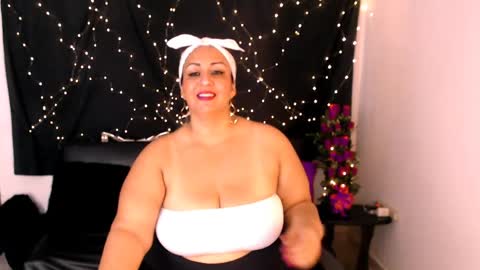 Snapshot of mature_bigtitx chatting on June 7, 2026, 5:11 am Daniella online show from June 7, 2026, 5:11 am