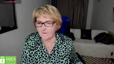 Lana online show from January 2, 2025, 3:08 pm