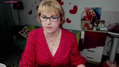 Lana online show from February 22, 2025, 8:40 am