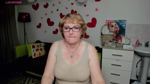Lana online show from February 23, 2025, 5:23 am