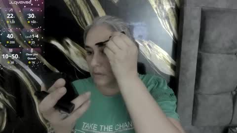 mature_gold online show from October 18, 2025, 12:39 pm